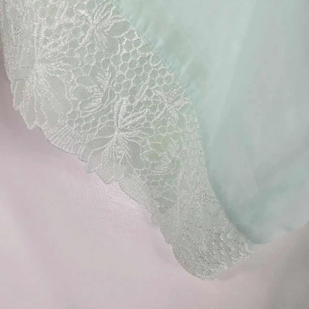 INC International Concepts Women's Size Small Clear Dew Lace Trim Wrap Robe‎ NWT